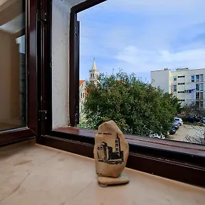 apartments-donat.hotelinzadar.com/