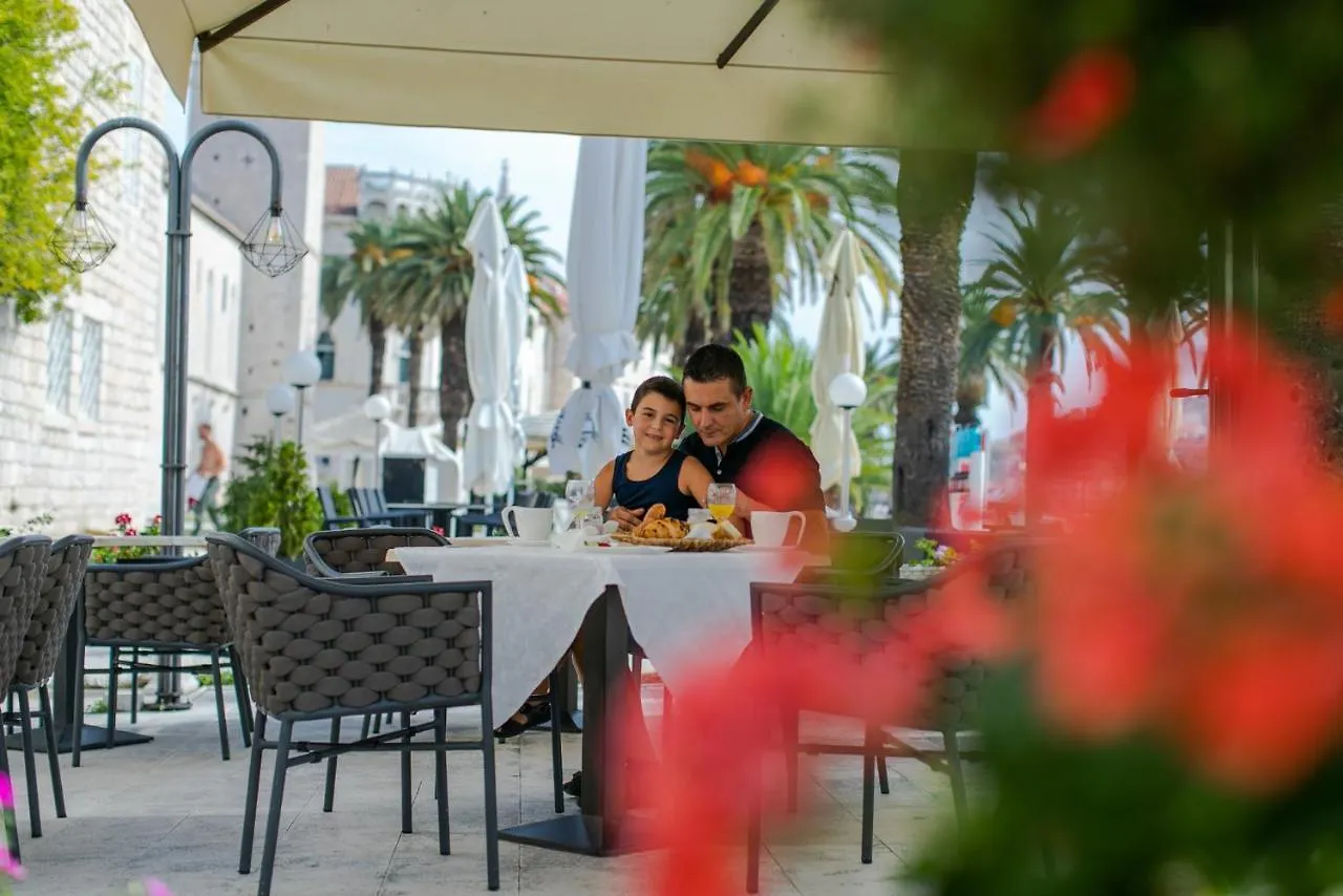 Hotel Concordia Trogir